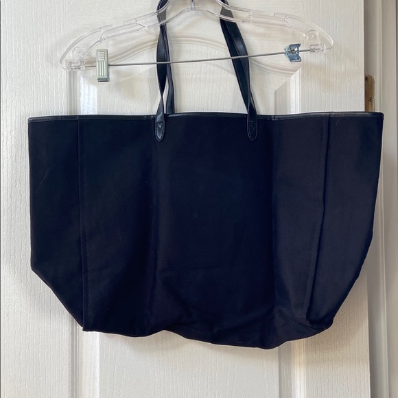 Victoria secret sequin tote. - Picture 2 of 6